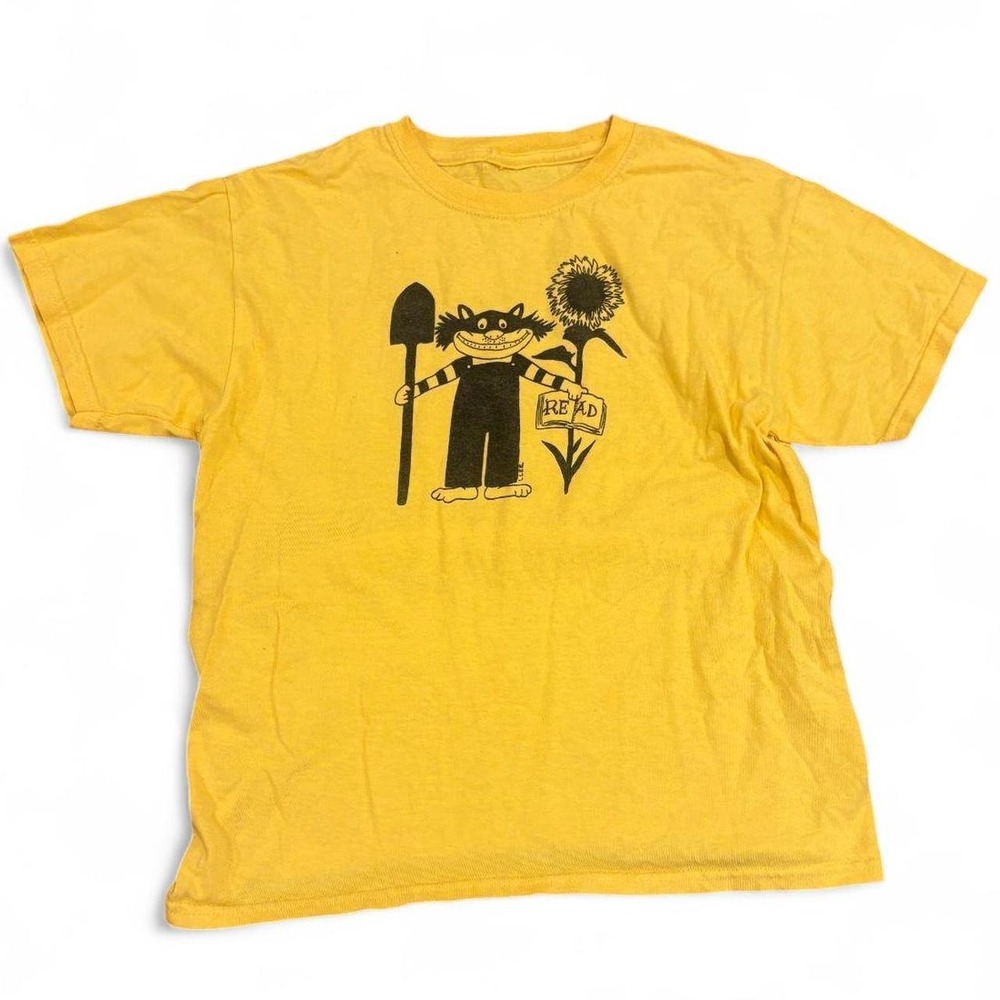 Vintage Cheshire Public Library 2013 Dig Into Reading Yellow Graphic T-Shirt XS